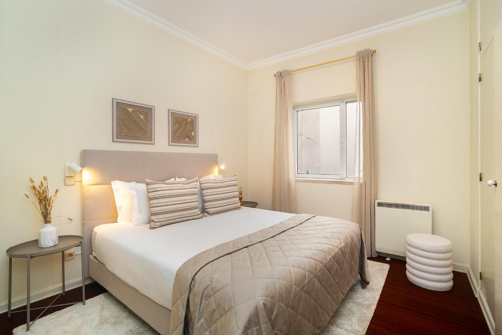 Whome Timeless Elegance In Chiado With Ac Apartment *