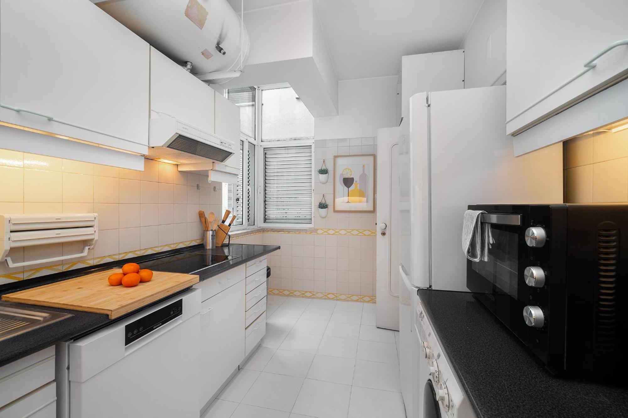 Apartment Whome Timeless Elegance In Chiado With Ac *